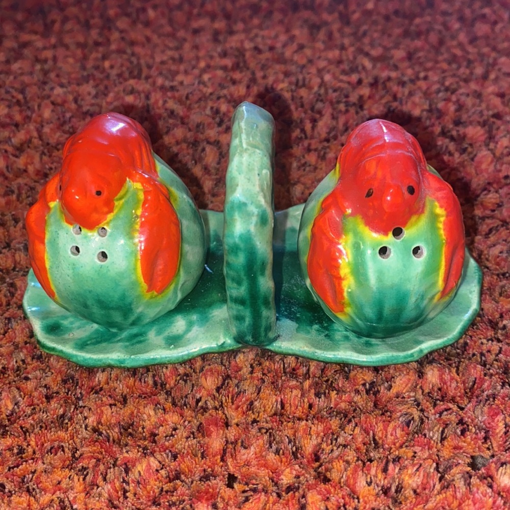 Vintage Lobster & Cabbage Salt & Pepper Shakers